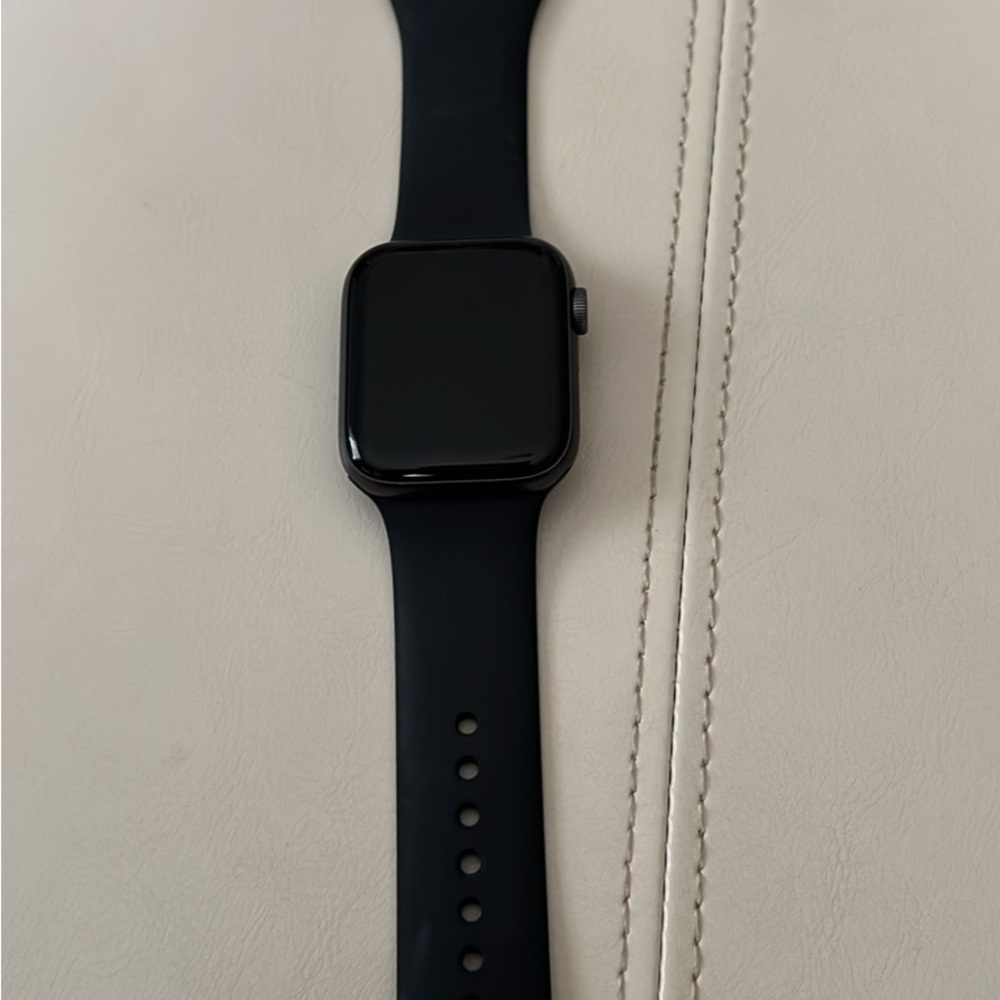Series 6 Apple Watch size 44 mm